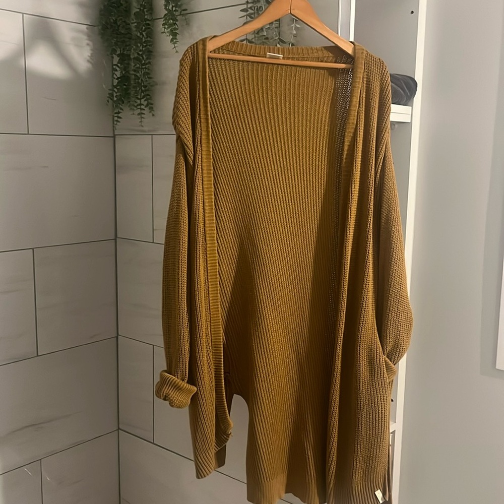 Mustard knit cardigan Jax and Lennon